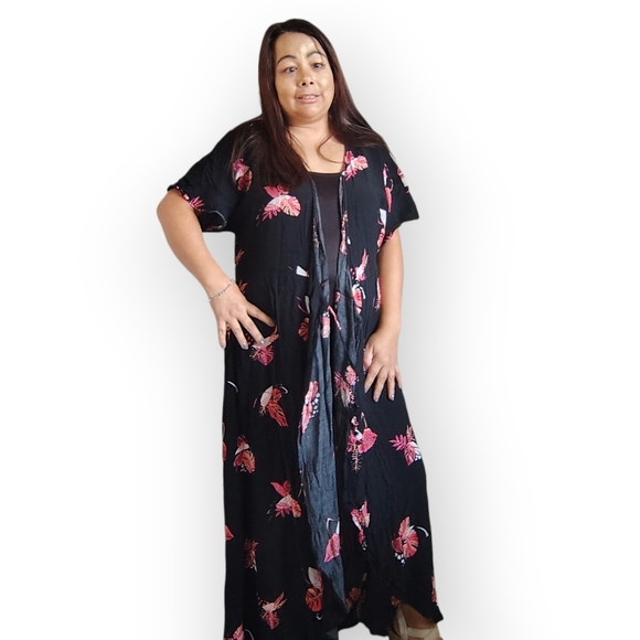 Reitmans Women's Large Black and Pink Floral Maxi Wrap Dress - Picture 4 of 5